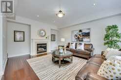 2249 GLAZEBROOK CIRCLE | Oakville Ontario | Slide Image Seventeen