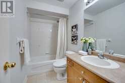 2249 GLAZEBROOK CIRCLE | Oakville Ontario | Slide Image Thirty-two