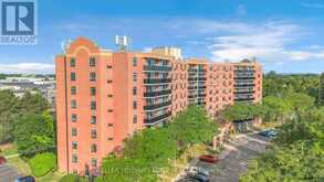 815 - 9 BONHEUR COURT | Brantford Ontario | Slide Image One