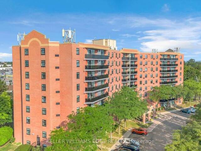 815 - 9 BONHEUR COURT Brantford Ontario, N3P 1Z5 - 2 Bedrooms Condo For Sale