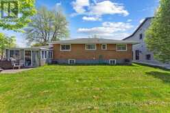 5863 CHURCH'S LANE | Niagara Falls Ontario | Slide Image Nineteen