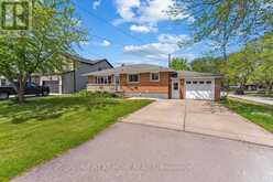 5863 CHURCH'S LANE | Niagara Falls Ontario | Slide Image Two