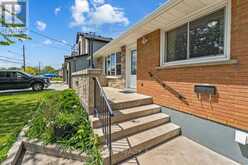 5863 CHURCH'S LANE | Niagara Falls Ontario | Slide Image Four