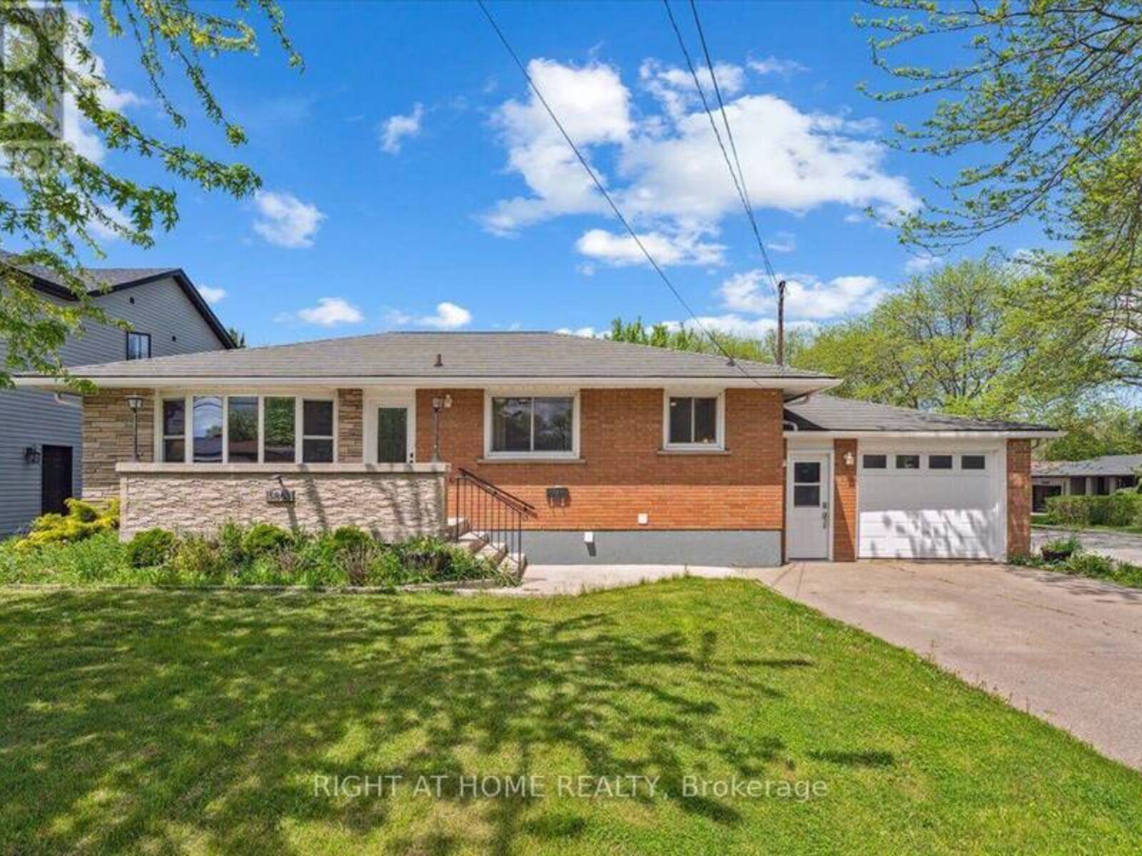 5863 CHURCH'S LANE, Niagara Falls, Ontario L2J 1Y9