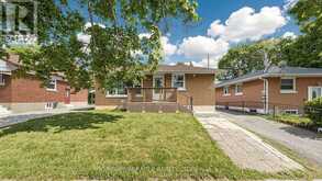 623 OLIVE AVENUE | Oshawa Ontario | Slide Image Three
