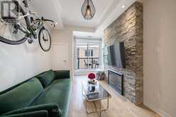 405 - 73 WASHINGTON AVENUE | Oakville Ontario | Slide Image Five
