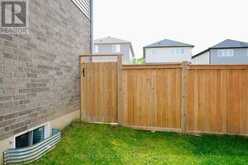 2443 BENNETT CROSS | London Ontario | Slide Image Thirty-eight