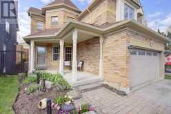 6960 HISTORIC TRAIL | Mississauga Ontario | Slide Image Three