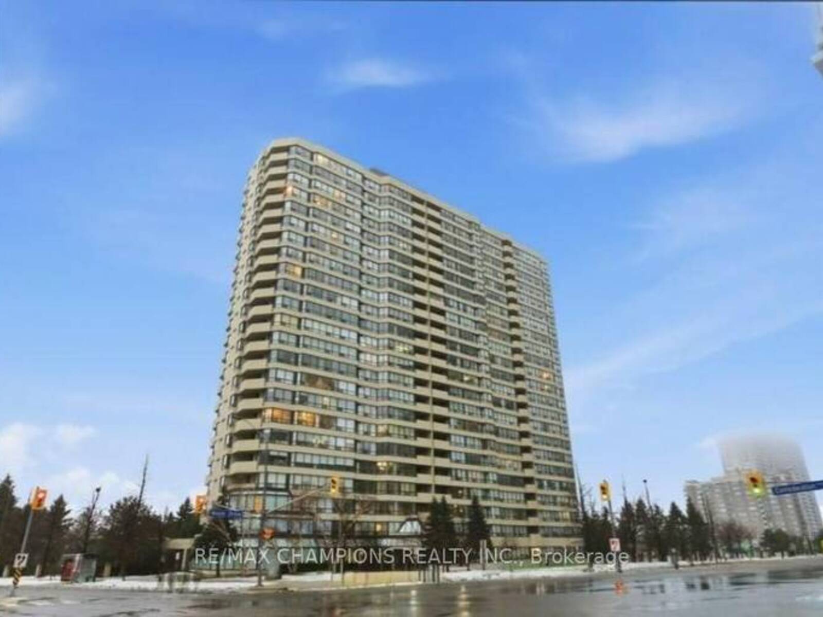 1204 - 400 WEBB DRIVE, Mississauga, Ontario L5B 3Z7