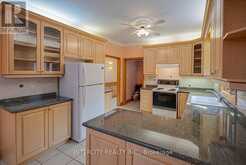 42 OAK AVENUE | Richmond Hill Ontario | Slide Image Fifteen