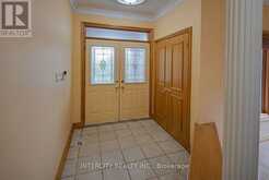 42 OAK AVENUE | Richmond Hill Ontario | Slide Image Eight