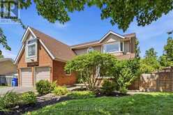 14 CENTRO COURT | Georgina Ontario | Slide Image Three