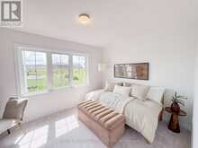 122 THICKETWOOD AVENUE | Barrie Ontario | Slide Image Twelve