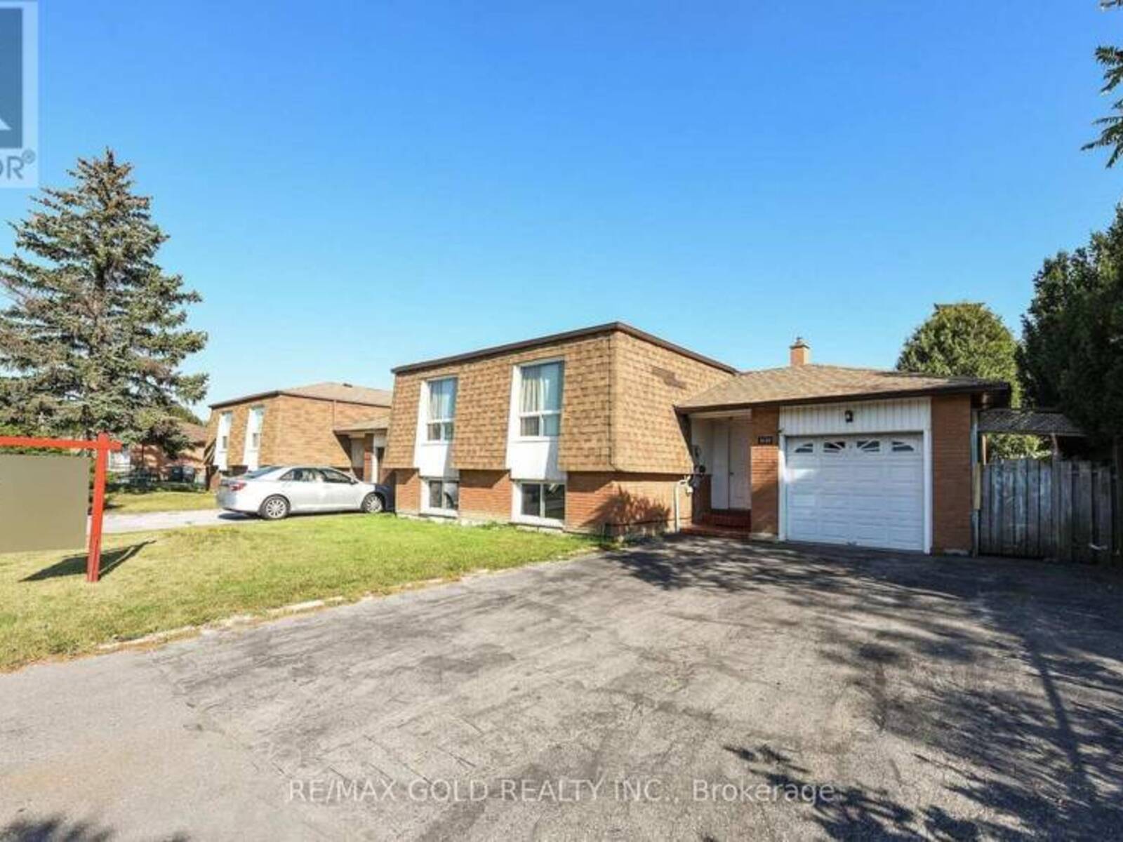 3630 BRANDON GATE DRIVE, Mississauga, Ontario L4T 3E5