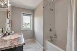 333 MASTERS DRIVE | Woodstock Ontario | Slide Image Thirty-five