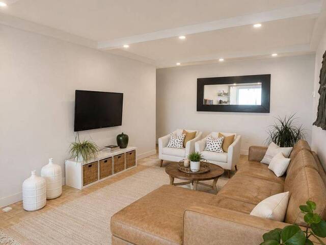 2605 - 3 MASSEY SQUARE Toronto Ontario, M4C 5L5 - 2 Bedrooms Condo For Sale