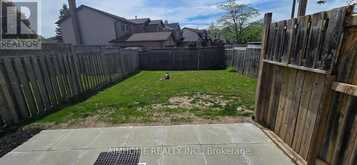 854 ATTERSLEY DRIVE | Oshawa Ontario | Slide Image Fifteen