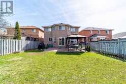 94 WARD DRIVE | Barrie Ontario | Slide Image Eighteen