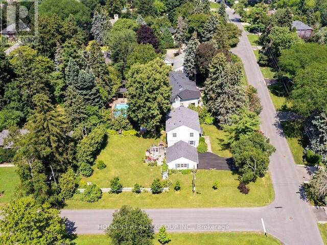 1558 BROADMOOR AVENUE Mississauga Ontario, L5G 3V1 - 4 Bedrooms Home For Sale