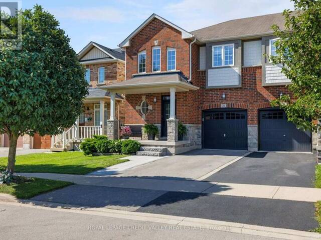 49 BOUSFIELD COURT Hamilton Ontario, L8B 0T3 - 3 Bedrooms Home For Sale