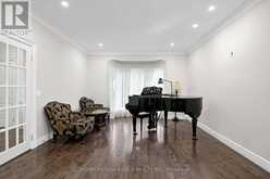 27 WALNUT GLEN PLACE | Markham Ontario | Slide Image Twenty-one