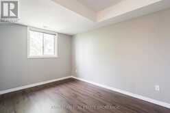 76 - 243 FERNDALE DRIVE S | Barrie Ontario | Slide Image Twelve