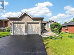 101 LION'S GATE BOULEVARD Barrie Ontario, L4M 7E5