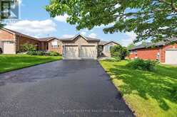 101 LION'S GATE BOULEVARD | Barrie Ontario | Slide Image Fifty