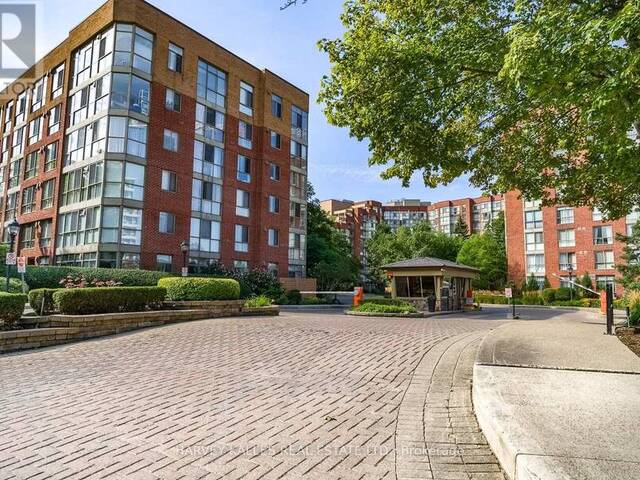 521 - 20 SOUTHPORT STREET Toronto Ontario, M6S 4Y8 - 2 Bedrooms Waterfront Condo For Sale