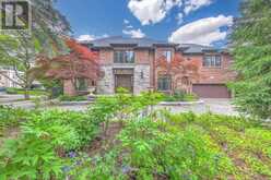 38 MISTY CRESCENT | Toronto Ontario | Slide Image One