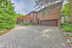 38 MISTY CRESCENT | Toronto Ontario | Slide Image Two