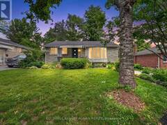 9 VINE STREET Barrie Ontario, L4N 2B1
