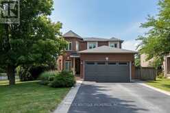 470 AMANDA CRESCENT | Burlington Ontario | Slide Image Three