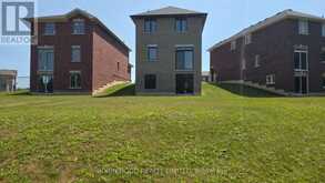 - - 398 RITA'S AVENUE | Newmarket Ontario | Slide Image Seven