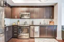 2710 - 2212 LAKE SHORE BOULEVARD W | Toronto Ontario | Slide Image Seven