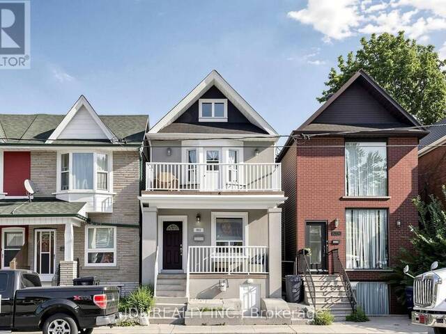 831 PAPE AVENUE Toronto Ontario, M4K 3T4 - 4 Bedrooms Home For Sale