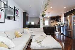 20 ASHDALE AVENUE | Toronto Ontario | Slide Image Twelve