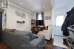 20 ASHDALE AVENUE | Toronto Ontario | Slide Image Three