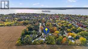 39 HIGHFIELD CRESCENT | Georgina Ontario | Slide Image Three