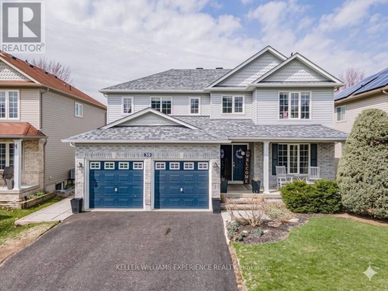 39 STONEMOUNT CRESCENT, Angus, Ontario L3W 0C5