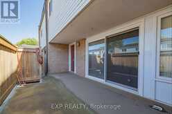 58 - 158 MILESTONE CRESCENT | Aurora Ontario | Slide Image Seven