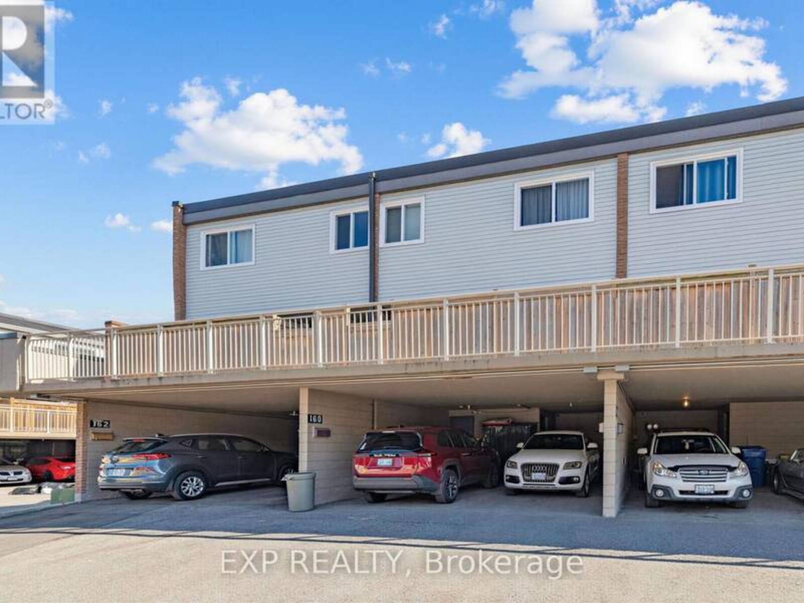 58 - 158 MILESTONE CRESCENT, Aurora, Ontario L4G 3M2