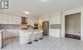 286 DANNY WHEELER BOULEVARD | Georgina Ontario | Slide Image Seventeen