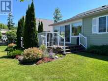 48 MADAWASKA TRAIL | Wasaga Beach Ontario | Slide Image Six