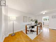 18 SPRUCEWOOD COURT | Toronto Ontario | Slide Image Nine