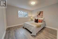 85 SILVERSTONE DRIVE | Toronto Ontario | Slide Image Seventeen