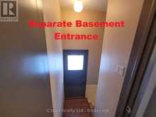 18200 LESLIE STREET | East Gwillimbury Ontario | Slide Image Nineteen