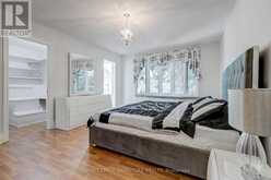 383 MAPLEHURST AVENUE | Oakville Ontario | Slide Image Ten