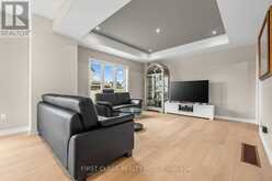 2 PENNELL DRIVE | Barrie Ontario | Slide Image Seven