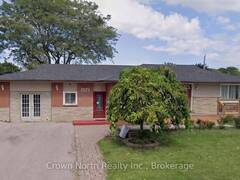 606 HOSKIN AVENUE Oshawa Ontario, L1H 2A3